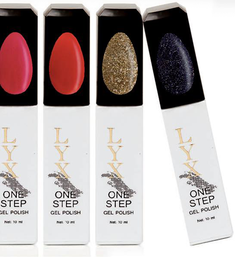 Nagellack i olika färger